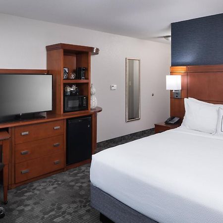Courtyard By Marriott Austin Parmer Tech Ridge Bagian luar foto