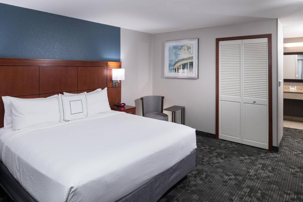 Courtyard By Marriott Austin Parmer Tech Ridge Bagian luar foto