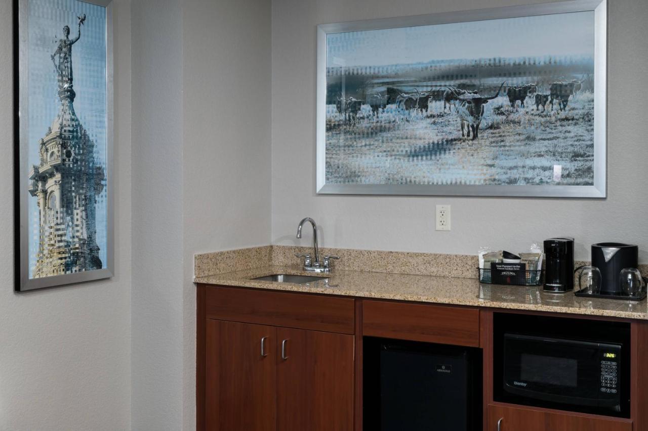 Courtyard By Marriott Austin Parmer Tech Ridge Bagian luar foto