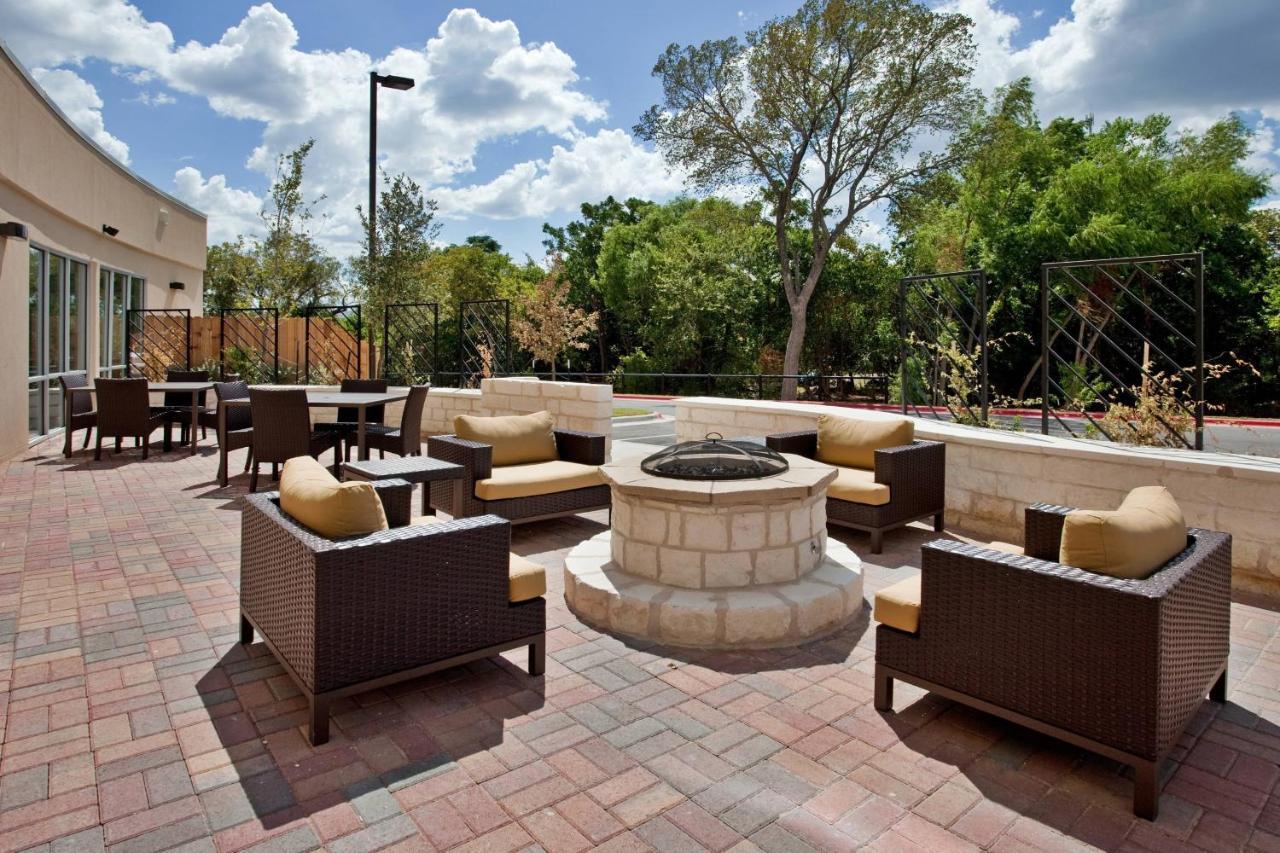 Courtyard By Marriott Austin Parmer Tech Ridge Bagian luar foto