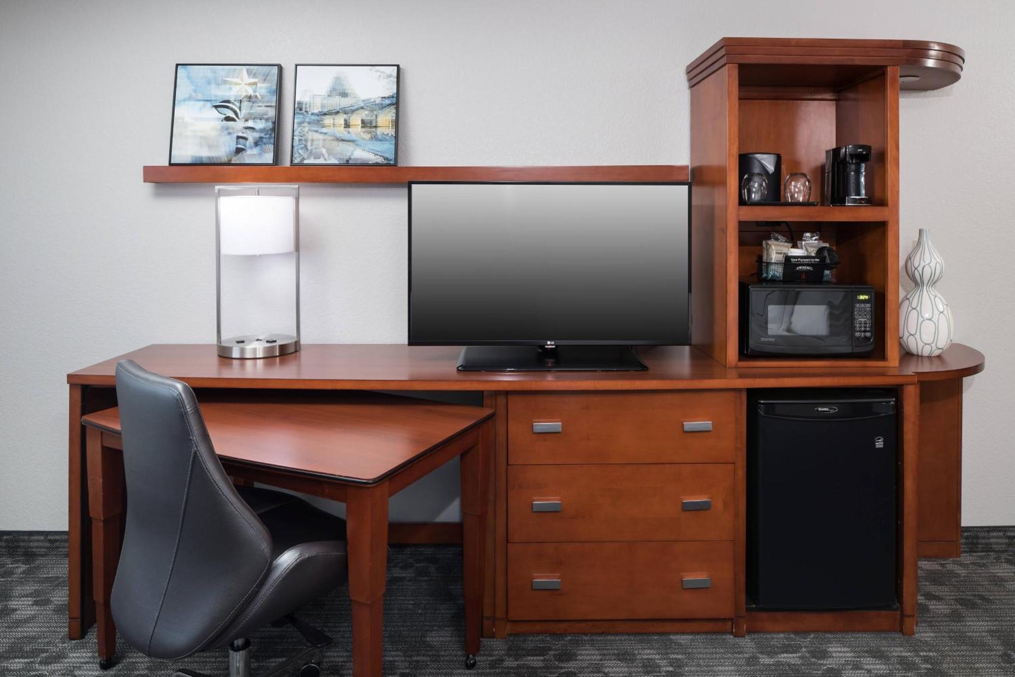 Courtyard By Marriott Austin Parmer Tech Ridge Bagian luar foto