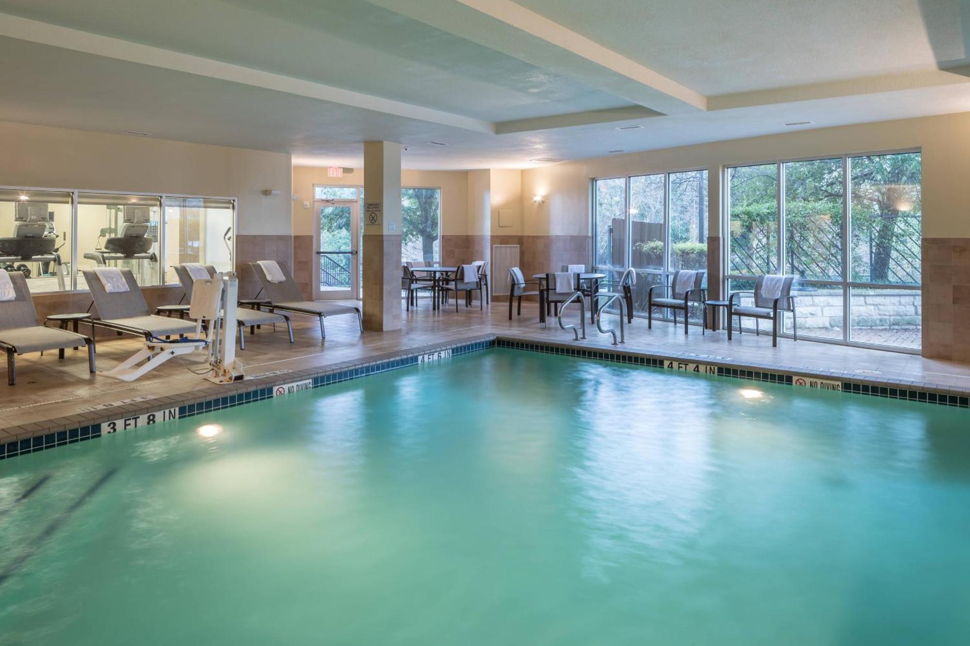 Courtyard By Marriott Austin Parmer Tech Ridge Bagian luar foto